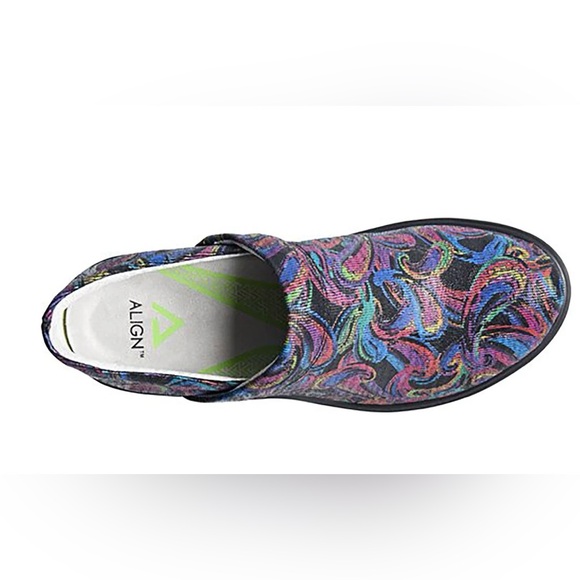 NEW ALIGN INDYA RAINBOW PAISLEY CLOGS SIZE 8.5 - Picture 2 of 5